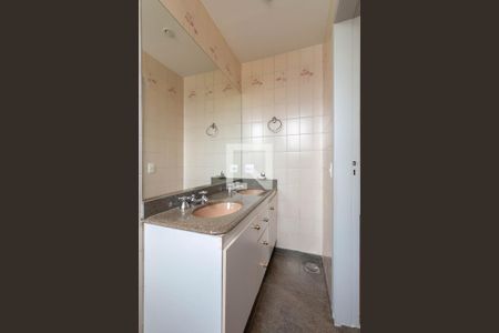 Apartamento para alugar com 160m², 3 quartos e 2 vagasBanheiro da Suíte