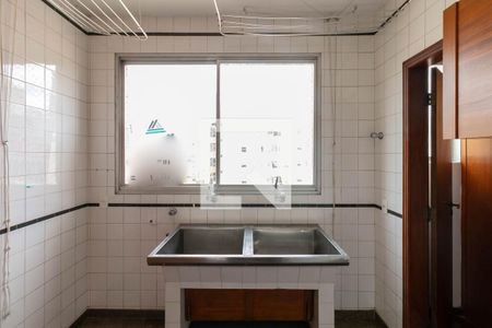 Apartamento para alugar com 160m², 3 quartos e 2 vagasCozinha e Área de Serviço