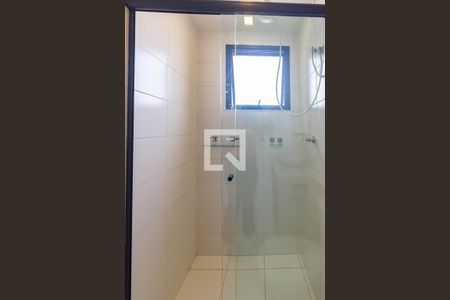 Banheiro de apartamento para alugar com 1 quarto, 30m² em Km 18, Osasco