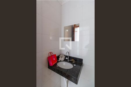 Apartamento à venda com 33m², 2 quartos e sem vagaBanheiro