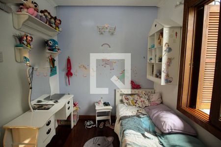 Casa à venda com 396m², 4 quartos e 6 vagas Casa à venda com 396m², 4 quartos e 6 vagasQuarto 2