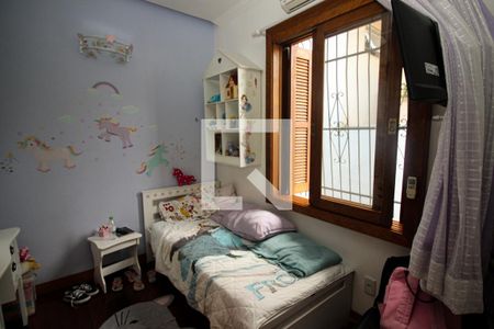 Casa à venda com 396m², 4 quartos e 6 vagas Casa à venda com 396m², 4 quartos e 6 vagasQuarto 2