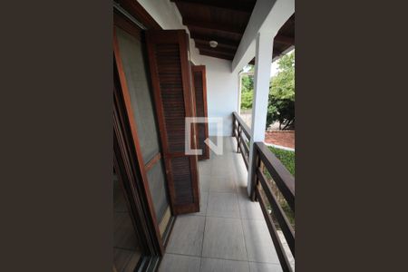 Casa à venda com 396m², 4 quartos e 6 vagas Casa à venda com 396m², 4 quartos e 6 vagasSacada da Suíte 1