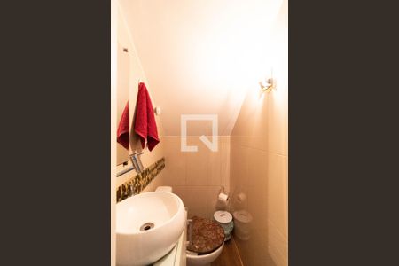 Casa à venda com 300m², 3 quartos e 4 vagasLavabo