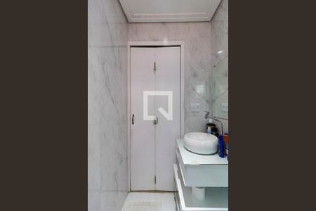 Casa à venda com 300m², 3 quartos e 4 vagasBanheiro