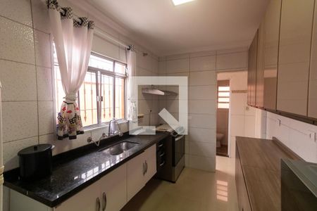 Casa à venda com 360m², 3 quartos e 2 vagas Casa à venda com 360m², 3 quartos e 2 vagasCozinha