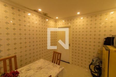 Casa à venda com 360m², 3 quartos e 2 vagas Casa à venda com 360m², 3 quartos e 2 vagasCopa