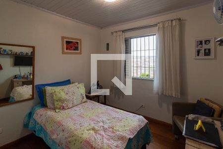 Casa à venda com 170m², 3 quartos e 2 vagas3 Quarto