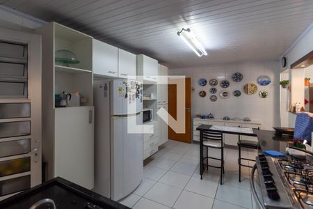 Casa à venda com 170m², 3 quartos e 2 vagasCozinha Americana 