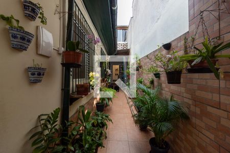 Casa à venda com 170m², 3 quartos e 2 vagasQuintal 
