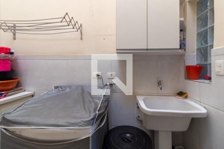 Casa à venda com 170m², 3 quartos e 2 vagas 2 Área de Serviço 