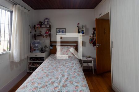 1 Quarto  de casa à venda com 3 quartos, 170m² em Vila Mira, São Paulo
