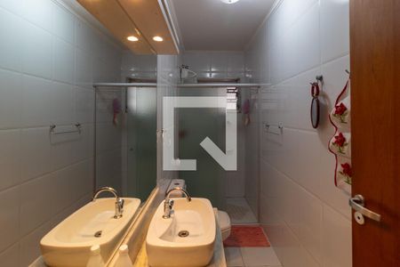 Casa à venda com 170m², 3 quartos e 2 vagasBanheiro Social 