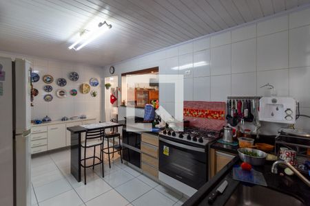 Casa à venda com 170m², 3 quartos e 2 vagasCozinha Americana 