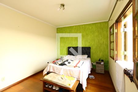 Casa à venda com 405m², 4 quartos e 5 vagasSuite