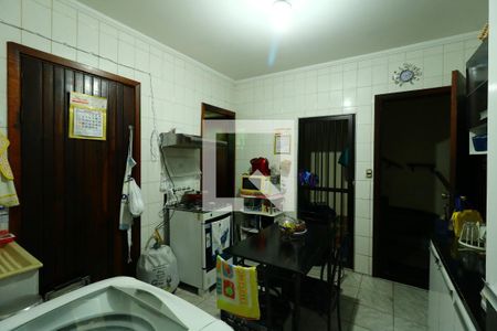 Casa à venda com 405m², 4 quartos e 5 vagasCozinha de Serviço