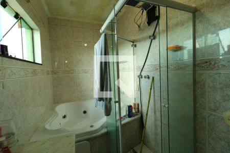 Casa à venda com 405m², 4 quartos e 5 vagasBanheiro da Suite