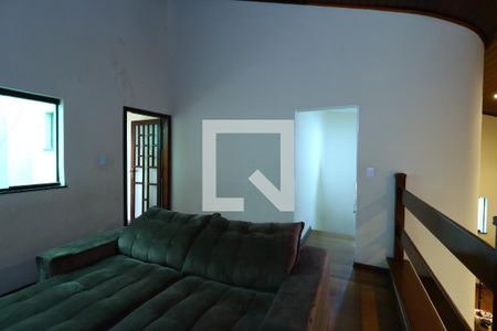 Casa à venda com 405m², 4 quartos e 5 vagasSala de TV