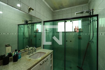 Casa à venda com 405m², 4 quartos e 5 vagasBanheiro Social
