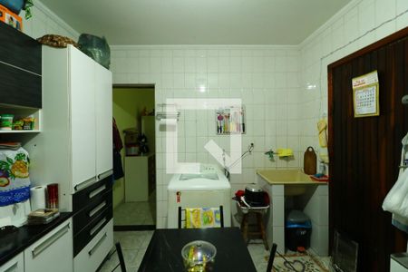 Casa à venda com 405m², 4 quartos e 5 vagasCozinha de Serviço