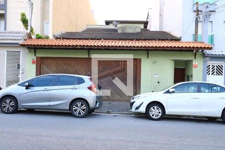 Casa à venda com 405m², 4 quartos e 5 vagasFachada