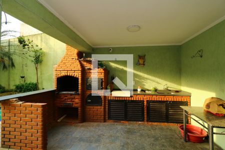 Casa à venda com 405m², 4 quartos e 5 vagasÁrea Social - Churrasqueira