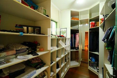Casa à venda com 405m², 4 quartos e 5 vagasCloset da Suite