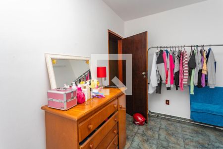 Casa à venda com 163m², 4 quartos e 2 vagasQuarto 2