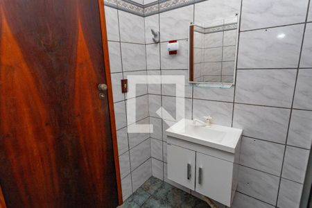 Casa à venda com 163m², 4 quartos e 2 vagasBanheiro 2