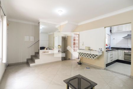 Sala  de casa de condomínio à venda com 2 quartos, 145m² em Vila Esperança, São Paulo