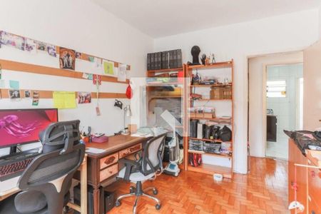 Apartamento à venda com 71m², 2 quartos e sem vaga