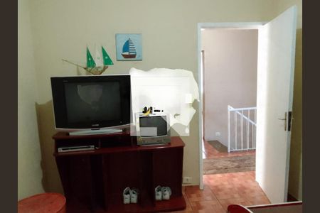 Casa à venda com 217m², 4 quartos e 3 vagas