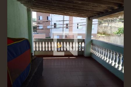 Casa à venda com 217m², 4 quartos e 3 vagas