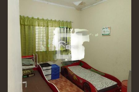 Casa à venda com 217m², 4 quartos e 3 vagas