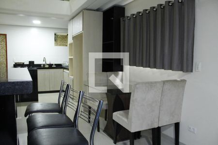 Casa para alugar com 240m², 2 quartos e 2 vagasCozinha