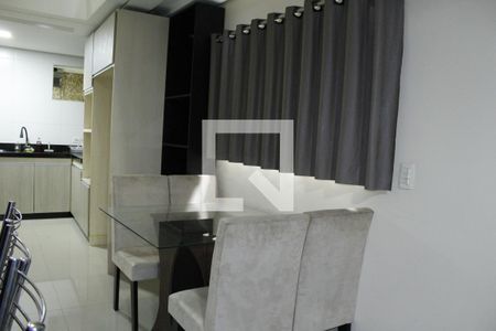 Casa para alugar com 240m², 2 quartos e 2 vagasCozinha