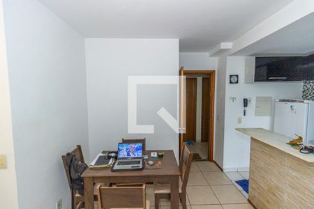 Sala de apartamento à venda com 2 quartos, 45m² em Irajá, Rio de Janeiro