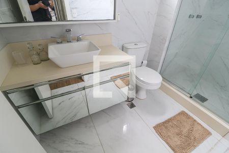 Apartamento à venda com 126m², 3 quartos e 2 vagasBanheiro da Suíte 1