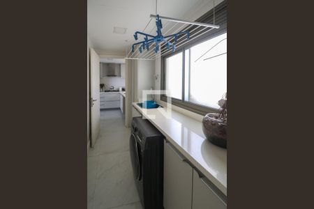 Apartamento à venda com 126m², 3 quartos e 2 vagasÁrea de Serviço