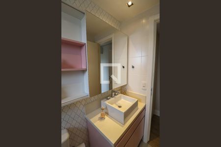 Apartamento à venda com 126m², 3 quartos e 2 vagasBanheiro da Suíte 2