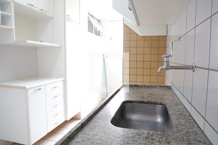 Apartamento para alugar com 57m², 2 quartos e 2 vagasCozinha