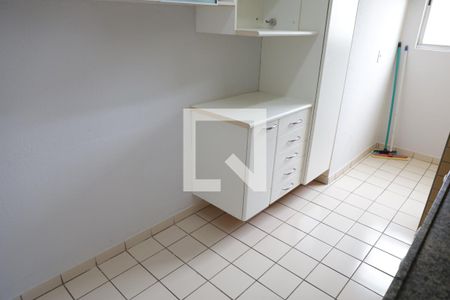 Apartamento para alugar com 57m², 2 quartos e 2 vagasCozinha