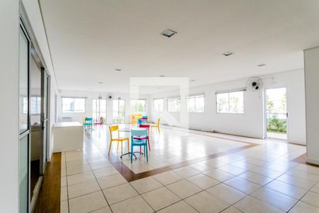 Apartamento para alugar com 60m², 2 quartos e 1 vagaÁrea Comum - Salão de Festas