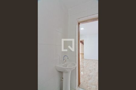 Casa à venda com 145m², 3 quartos e 2 vagas Casa à venda com 145m², 3 quartos e 2 vagasBanheiro