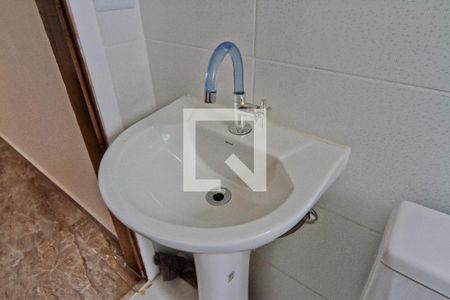 Casa à venda com 145m², 3 quartos e 2 vagas Casa à venda com 145m², 3 quartos e 2 vagasBanheiro de Serviço