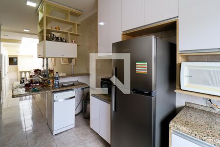 Casa à venda com 520m², 6 quartos e 4 vagasPiso 2:   Cozinha