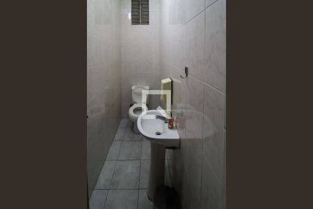 Casa à venda com 520m², 6 quartos e 4 vagasPiso 1: Lavabo 2