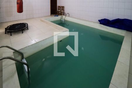Casa à venda com 520m², 6 quartos e 4 vagasPiso 1:  Piscina Aquecida