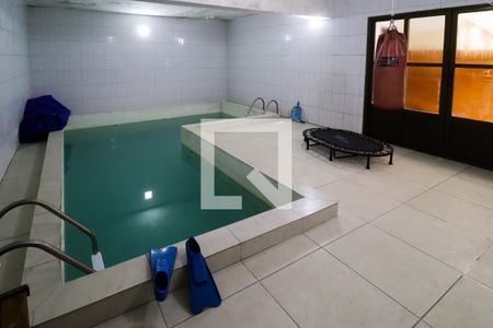 Casa à venda com 520m², 6 quartos e 4 vagasPiso 1:  Piscina Aquecida