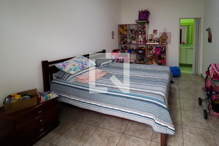 Casa à venda com 520m², 6 quartos e 4 vagasPiso 2: Suite 1